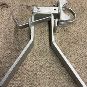 Wide Mouth Cantilever Latch